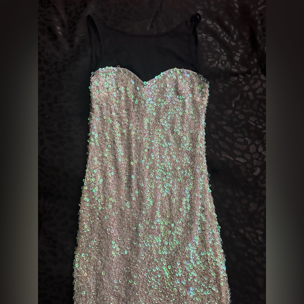 Pretty sparkly dress